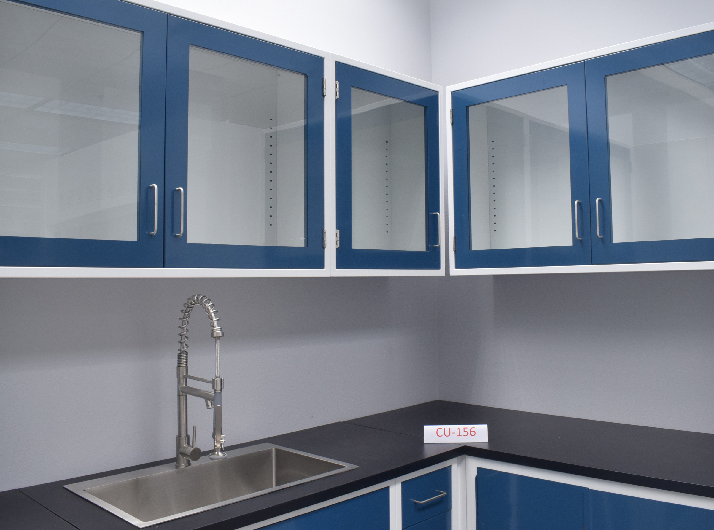 Fisher American Laboratory U Shaped Cabinet Group w/ 6’ & 4’ Bench Fume Hood, 6’ Walk-In and Island Group